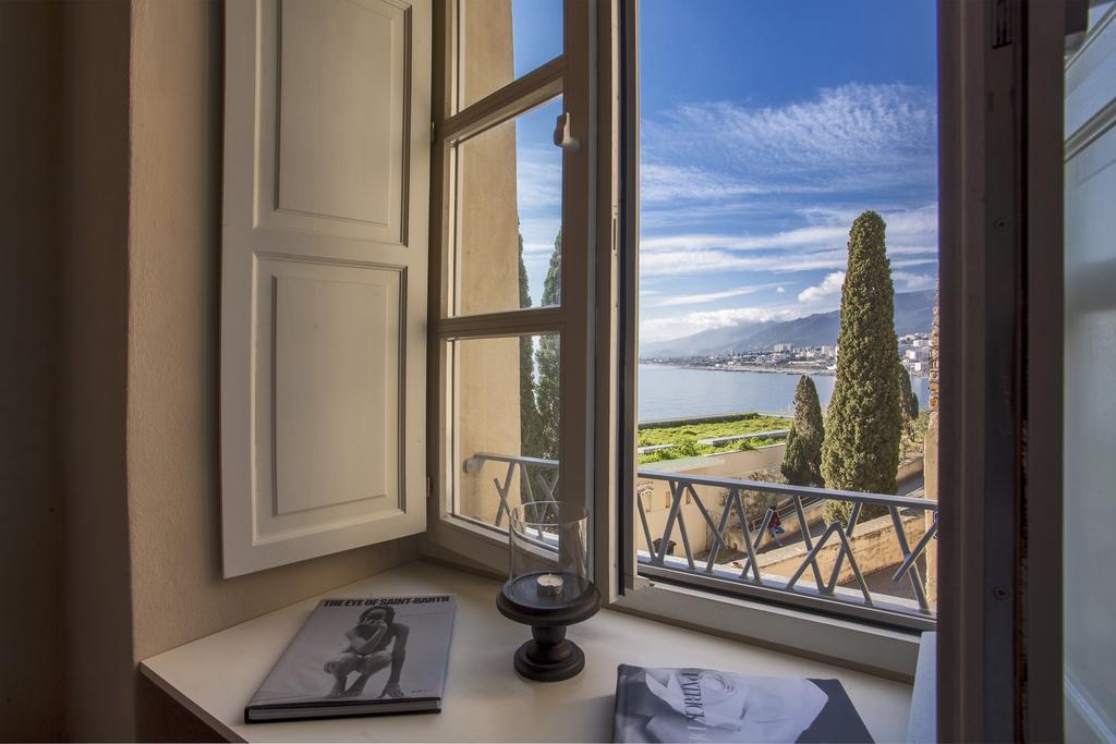 U Palazzu Ghejenuvese Διαμέρισμα Μπαστιά Εξωτερικό φωτογραφία